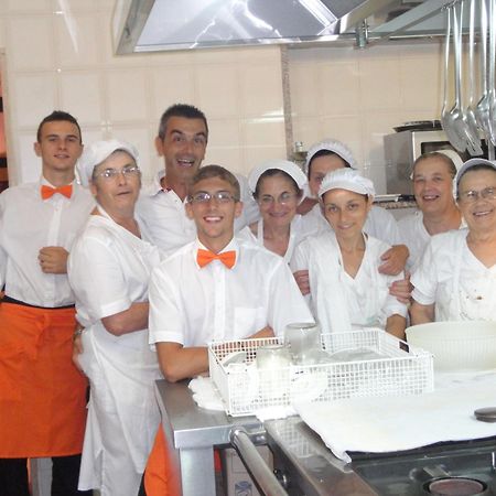 Hotel Sileoni Marina di Cecina Ngoại thất bức ảnh