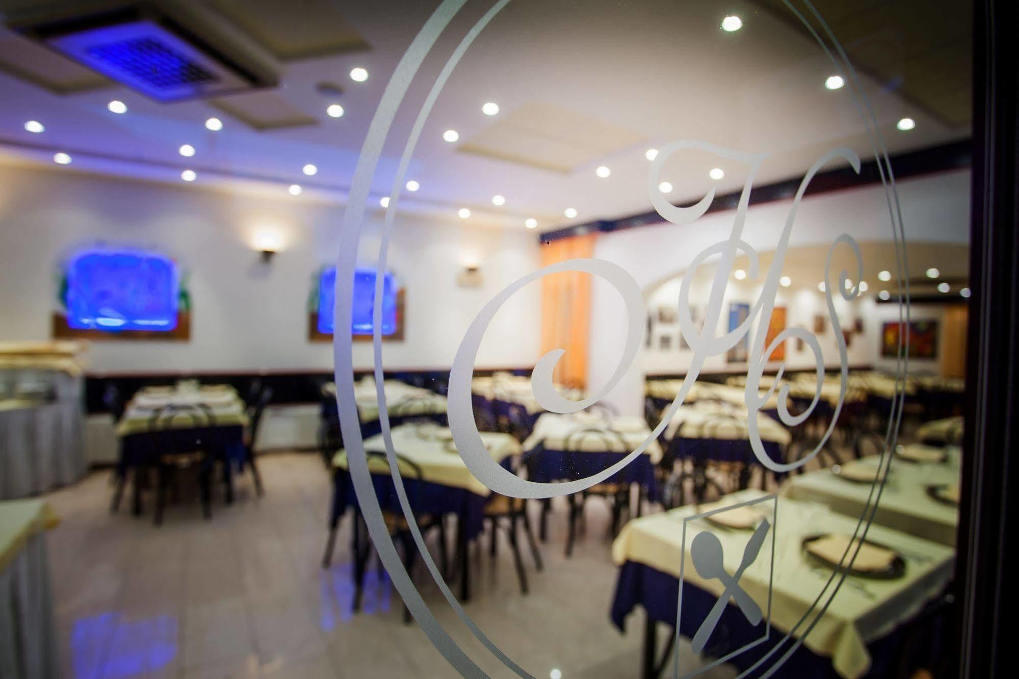 Hotel Sileoni Marina di Cecina Ngoại thất bức ảnh